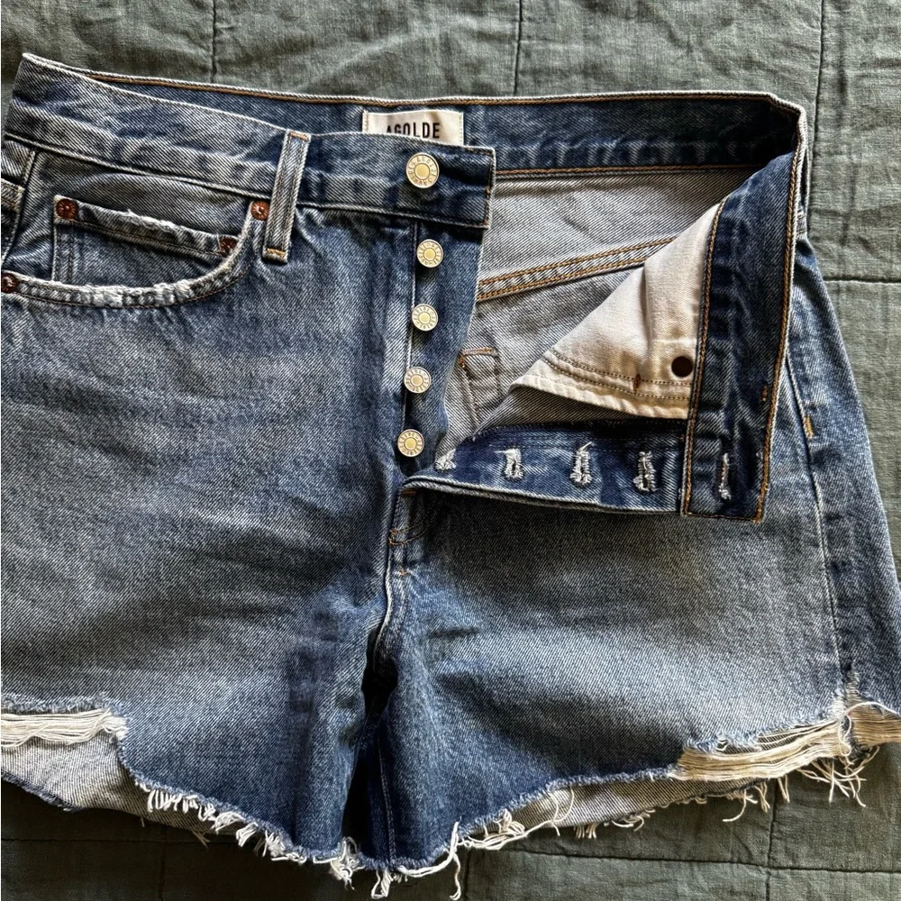 Agolde 100% organic cotton parker long in Lowkey Distressed Denim Cutoff Shorts